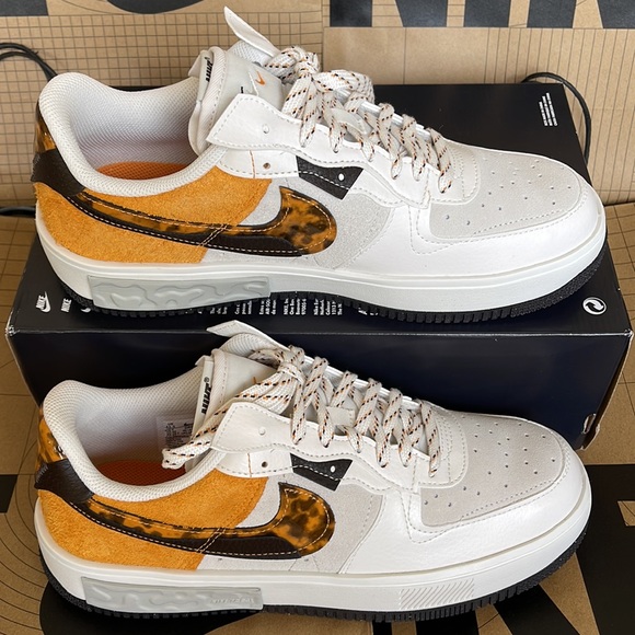 Nike Air Force 1 FONTANKA WMNS Phantom/Light Curry - Picture 2 of 16